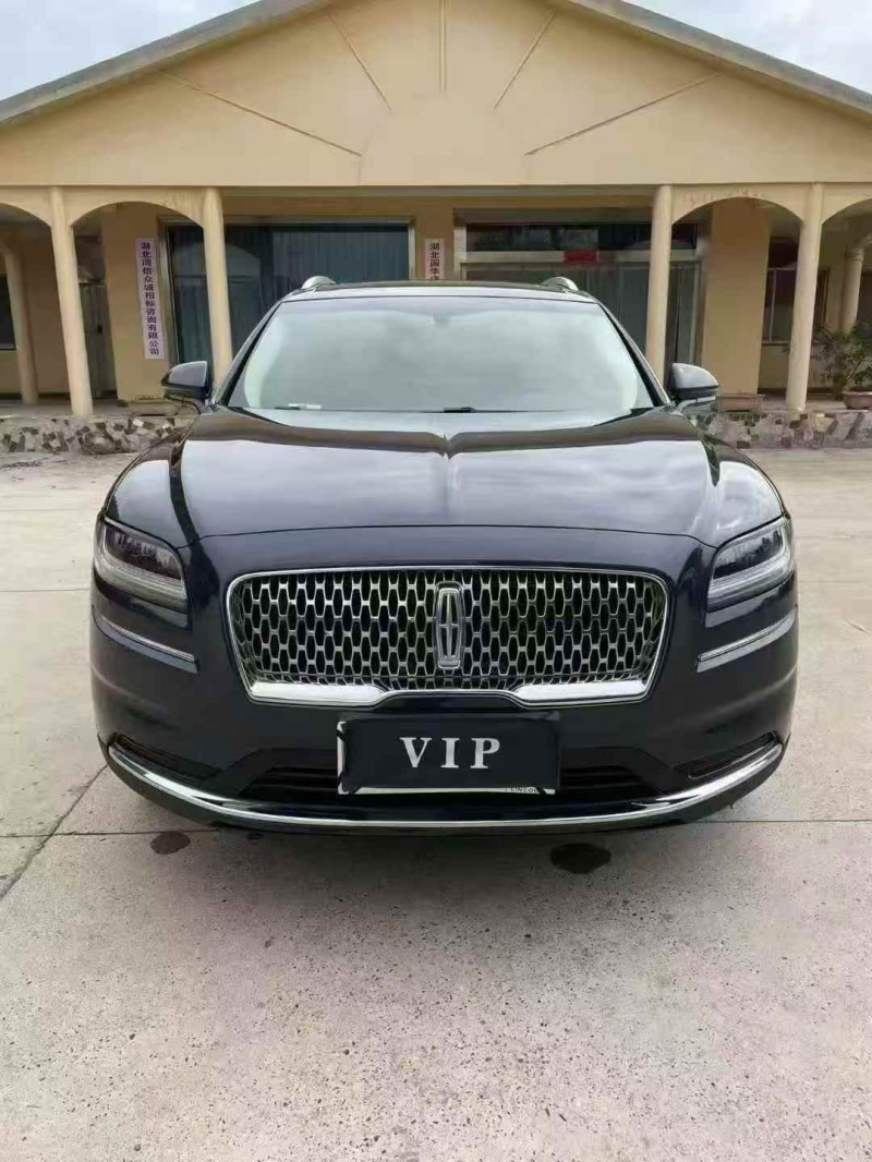 襄阳21年林肯航海家1