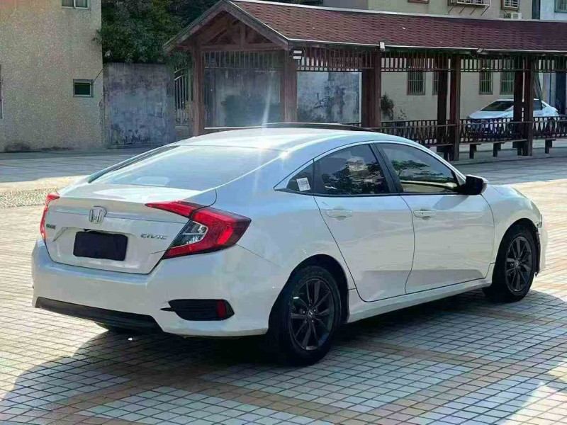 江门20年本田思域7