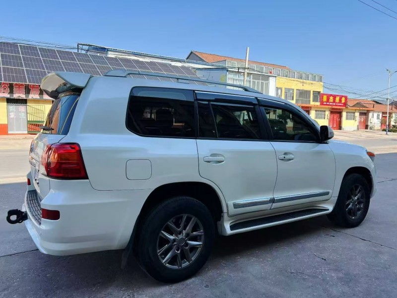 潍坊15年丰田兰德酷路泽4