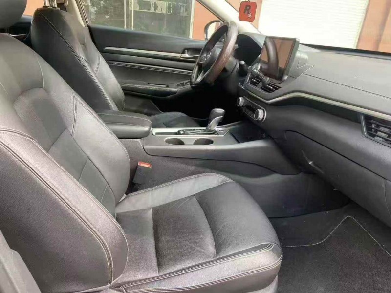 襄阳22年日产天籁9