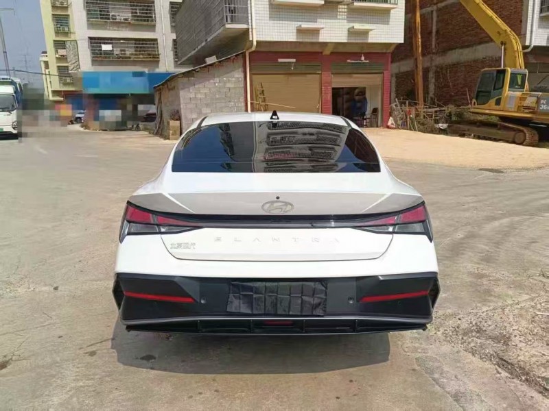 常德24年现代伊兰特4