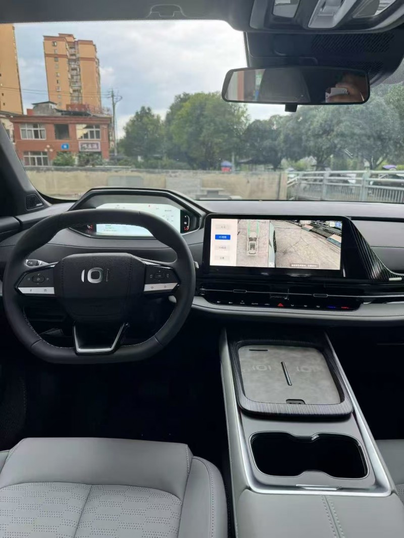 六盘水25年长安汽车启源4