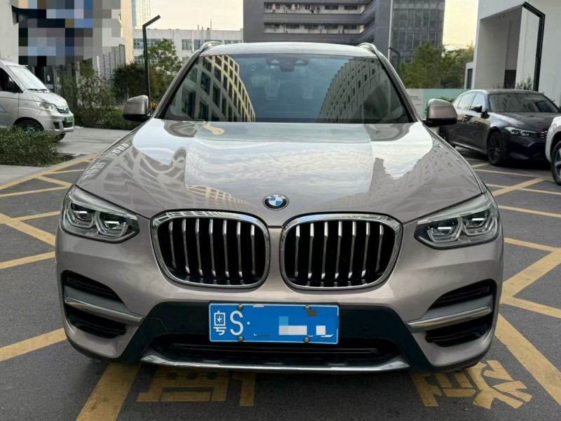 深圳21年宝马X31