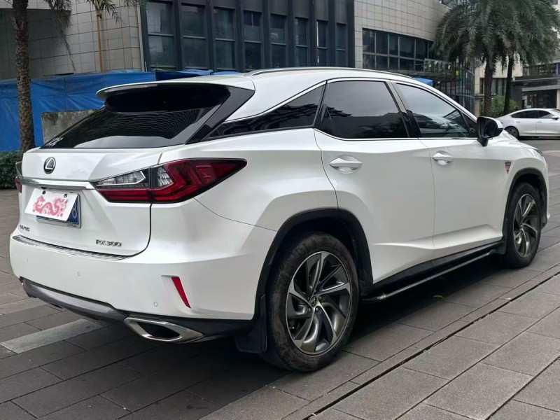 佛山19年雷克萨斯RX7