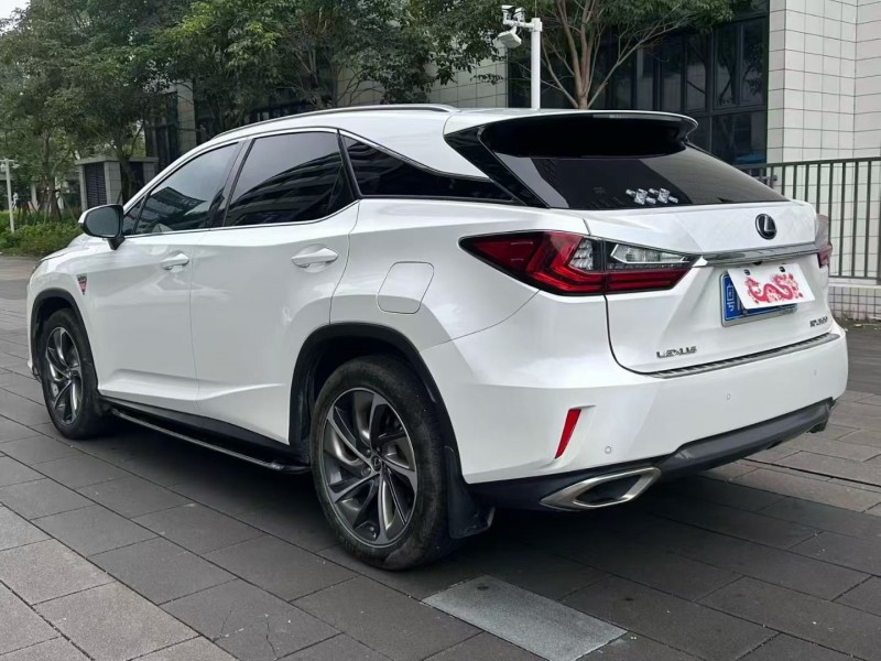 佛山19年雷克萨斯RX8