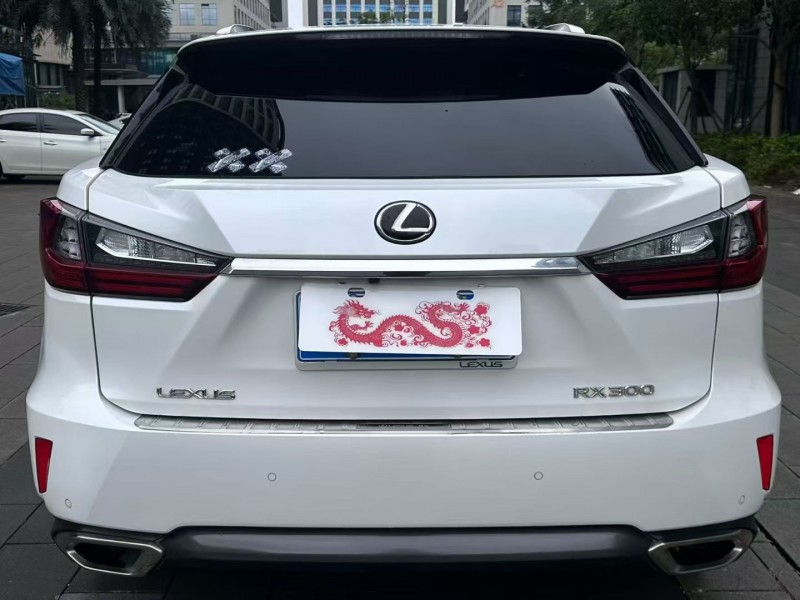 佛山19年雷克萨斯RX9