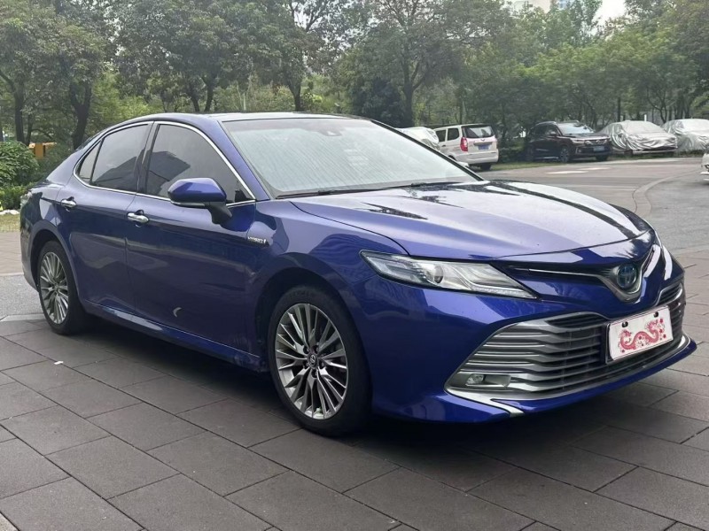 佛山19年丰田凯美瑞2