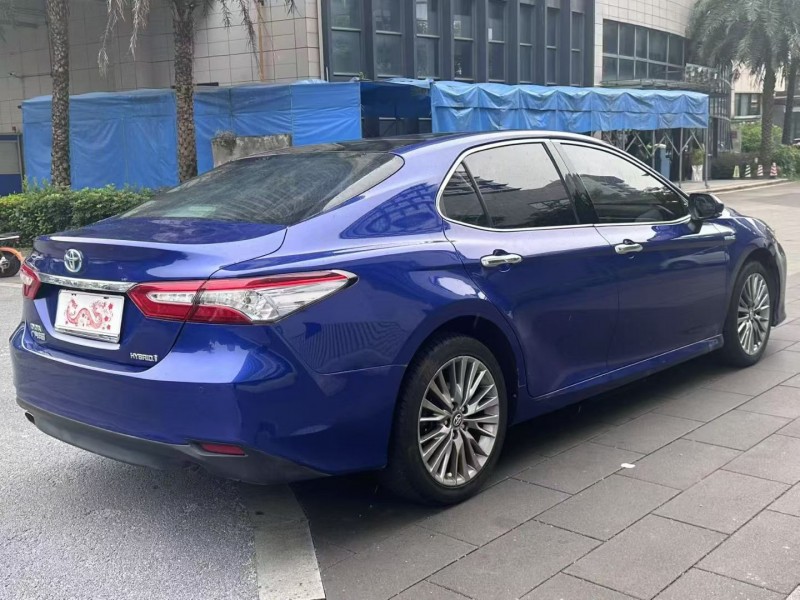 佛山19年丰田凯美瑞7