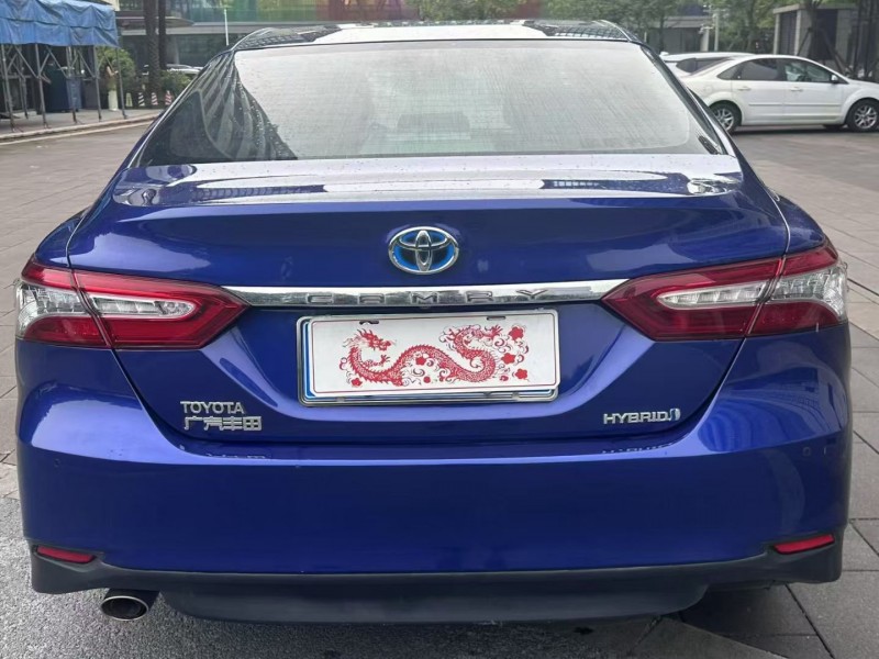 佛山19年丰田凯美瑞9