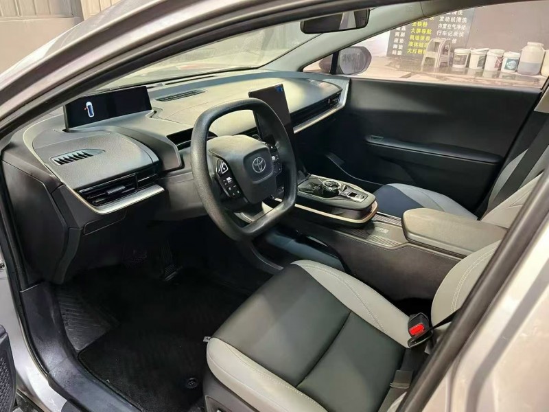 潍坊23年丰田BZ3Pro5