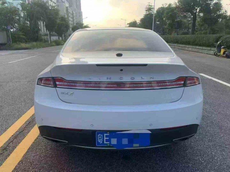 江门20年林肯MKZ8