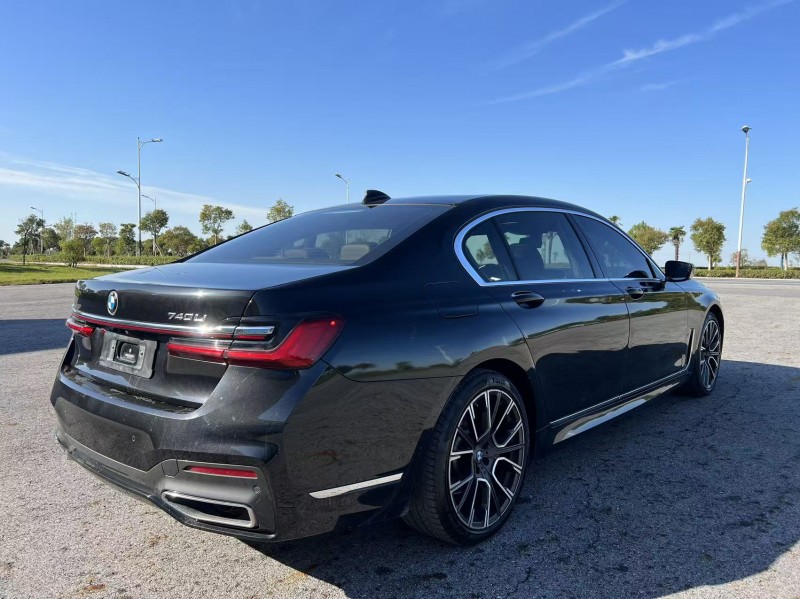 盐城21年宝马7系9