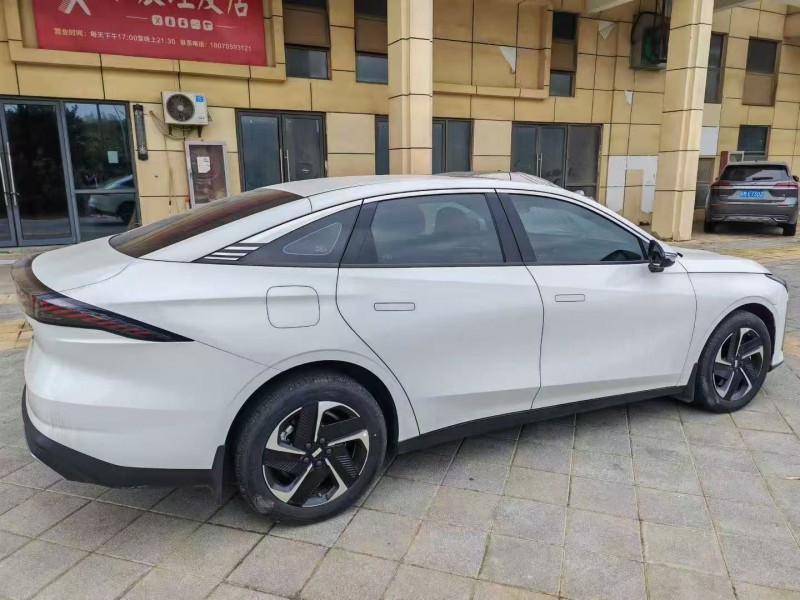 鹰潭24年吉利银河7