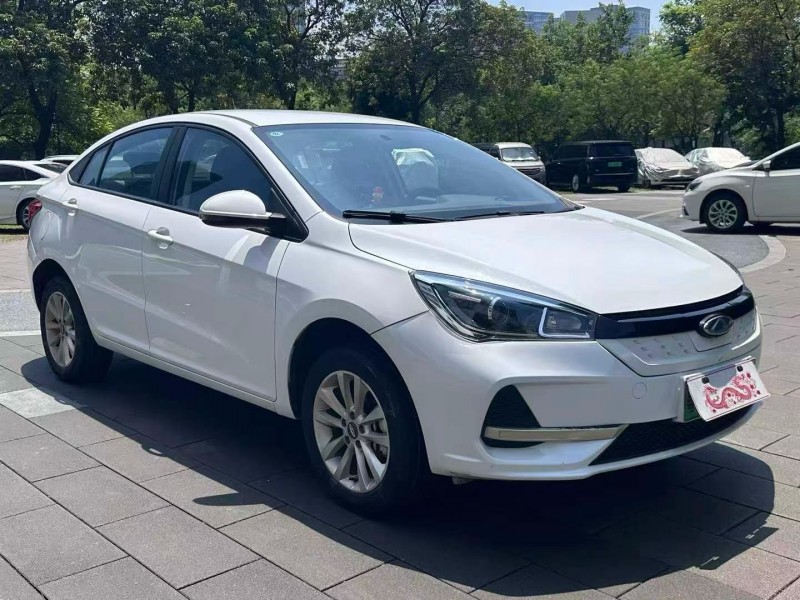 佛山24年奇瑞艾瑞泽2