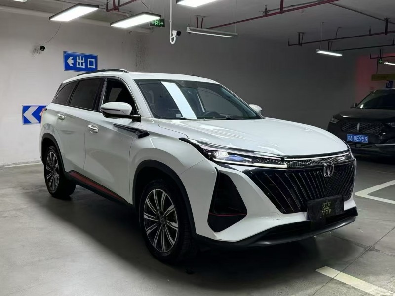 成都22年长安汽车CS752