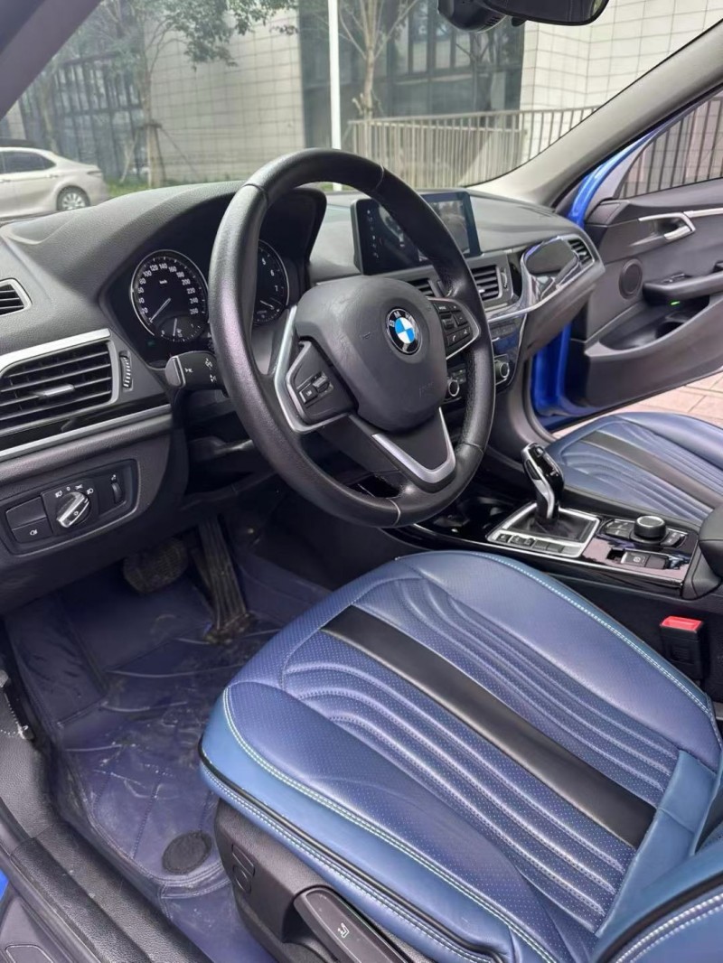 佛山20年宝马1系5