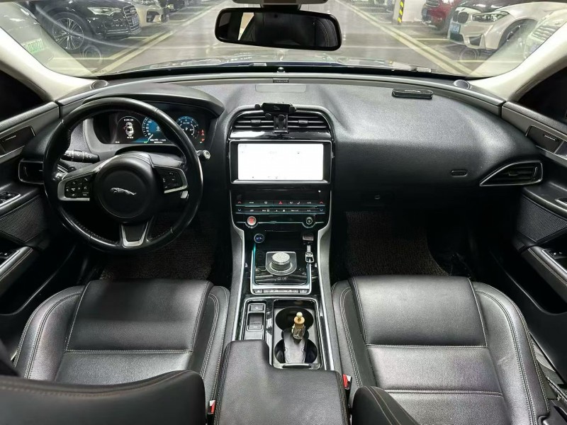 成都19年捷豹XEL4