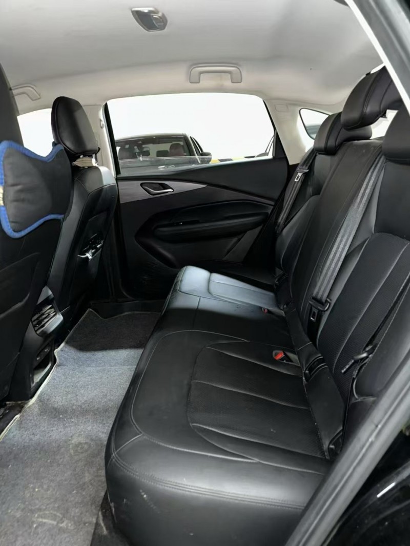 成都24年五菱汽车星光9