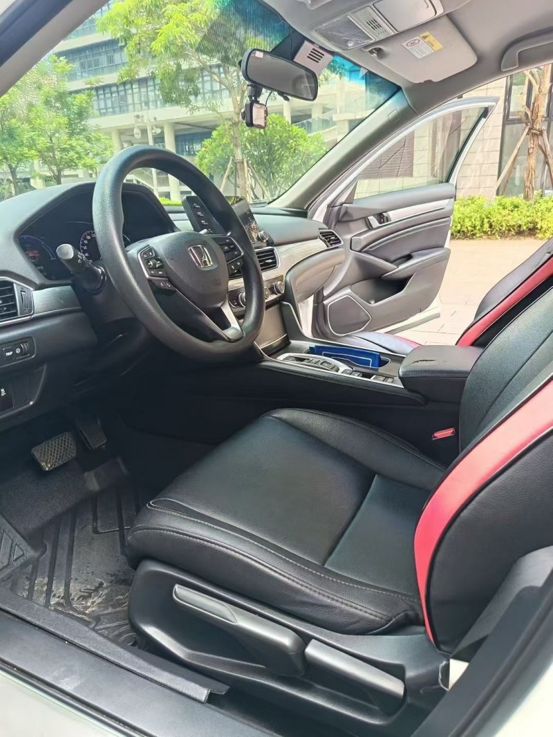 佛山20年本田雅阁7