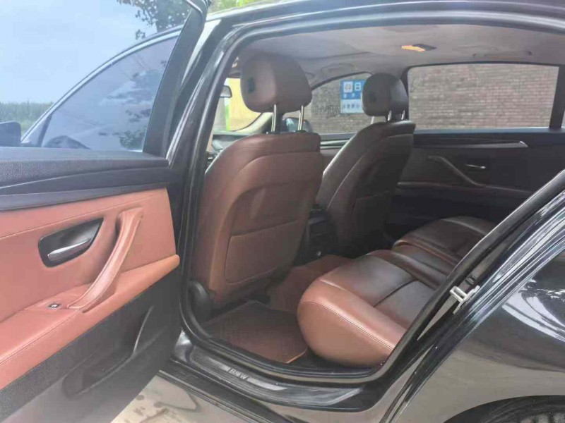 保定15年宝马5系7