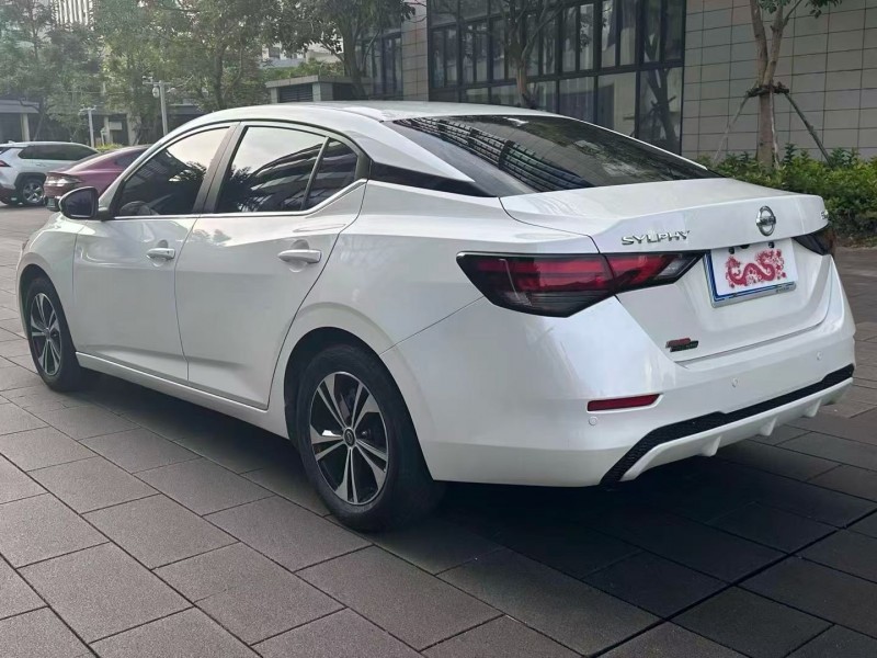 佛山22年日产轩逸8