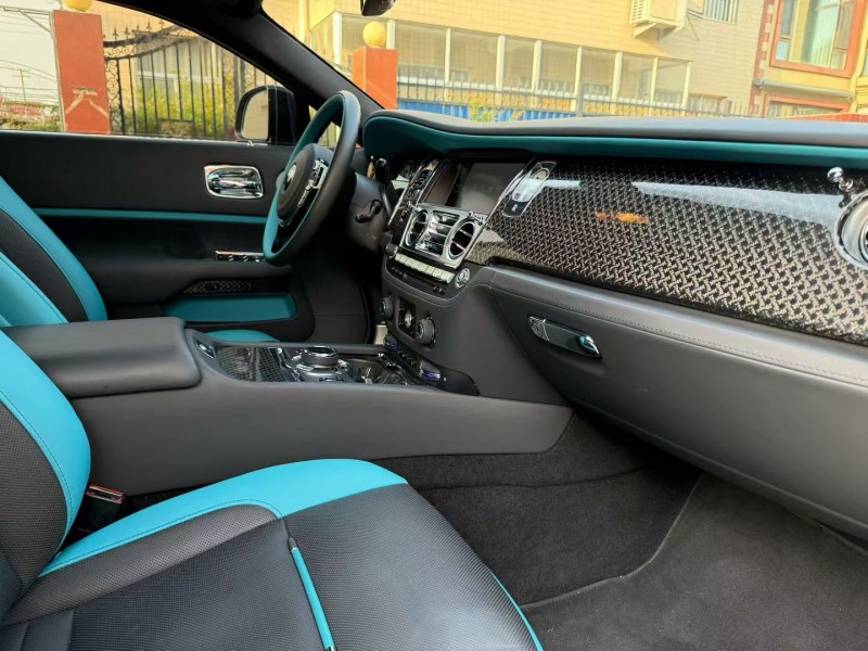 唐山14年劳斯莱斯魅影4