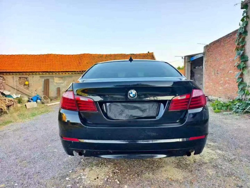 青岛13年宝马5系9