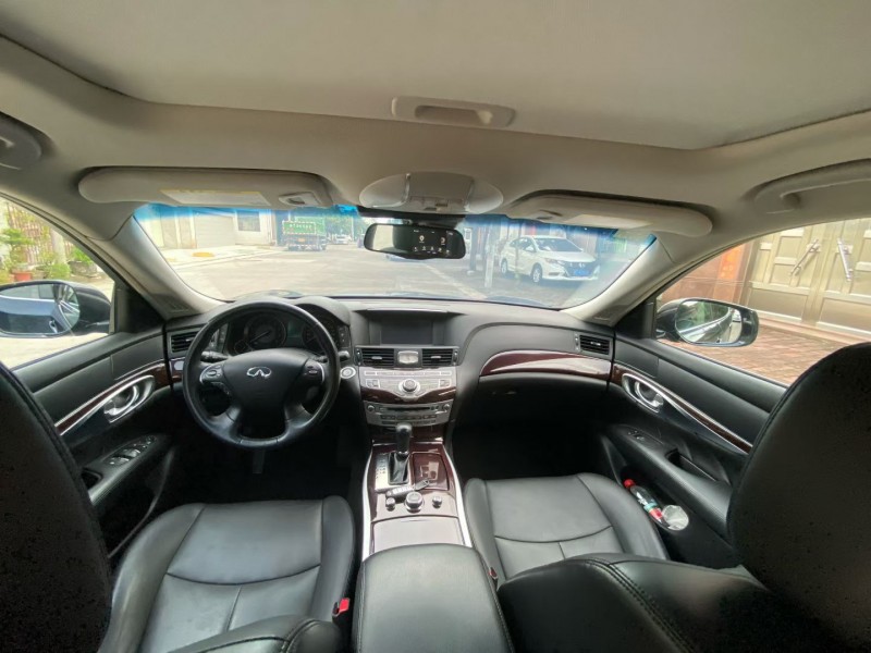 中山19年英菲尼迪Q705