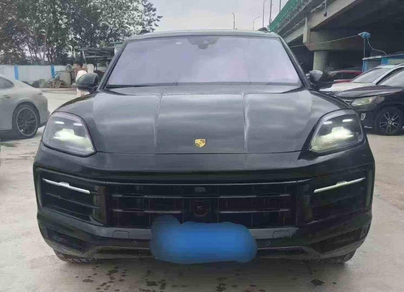 重庆24年保时捷卡宴1