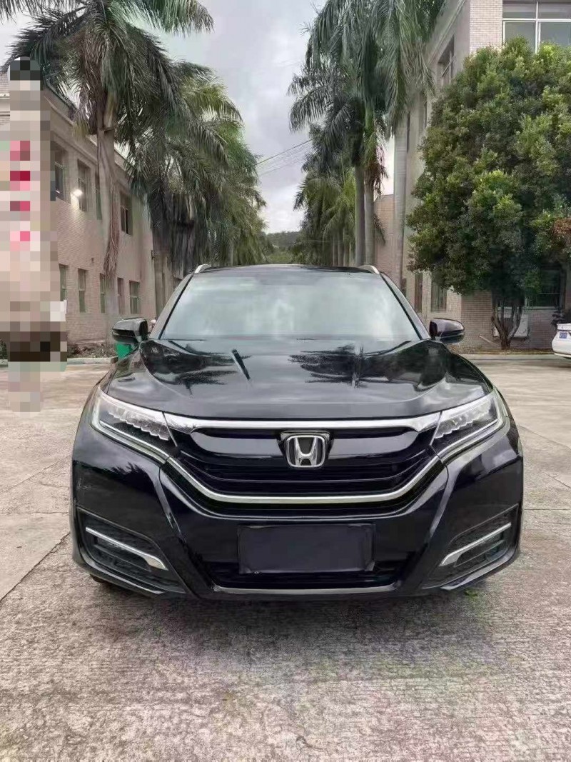 漳州17年本田URV1