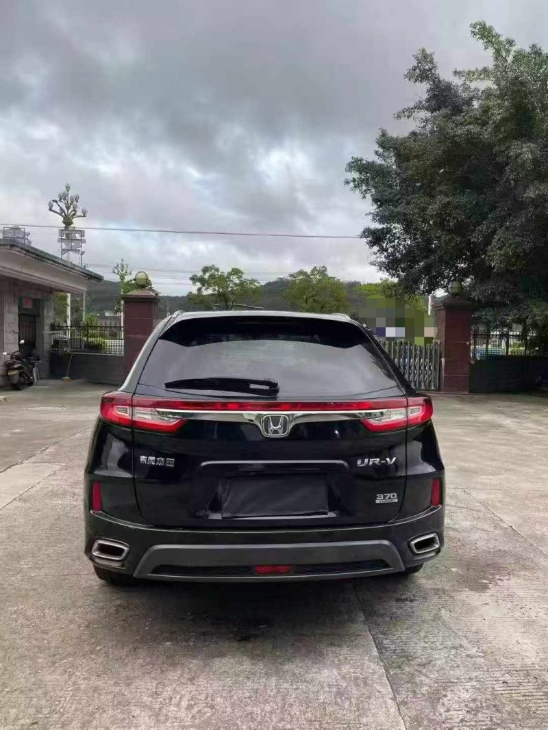 漳州17年本田URV9