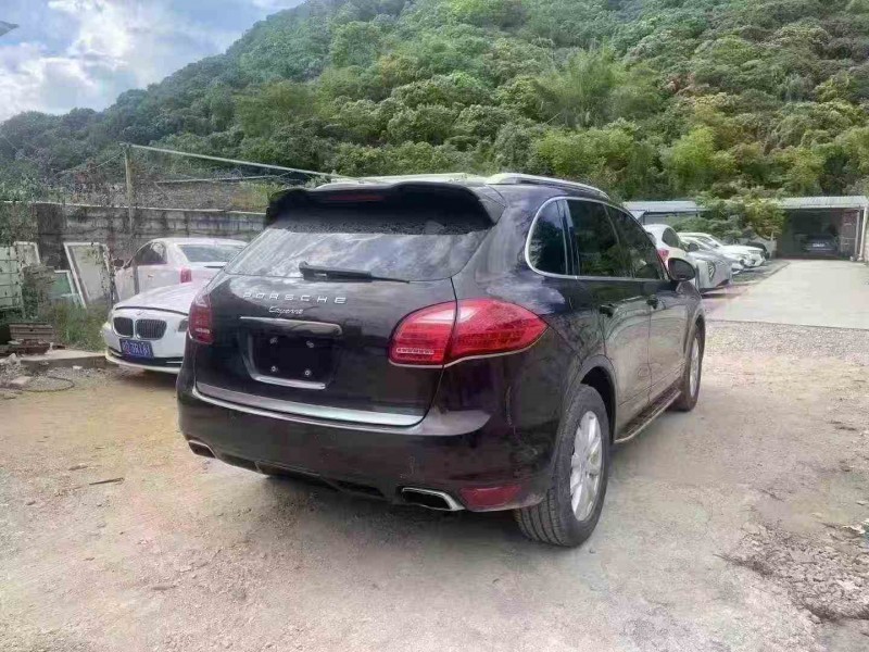 深圳14年保时捷卡宴7