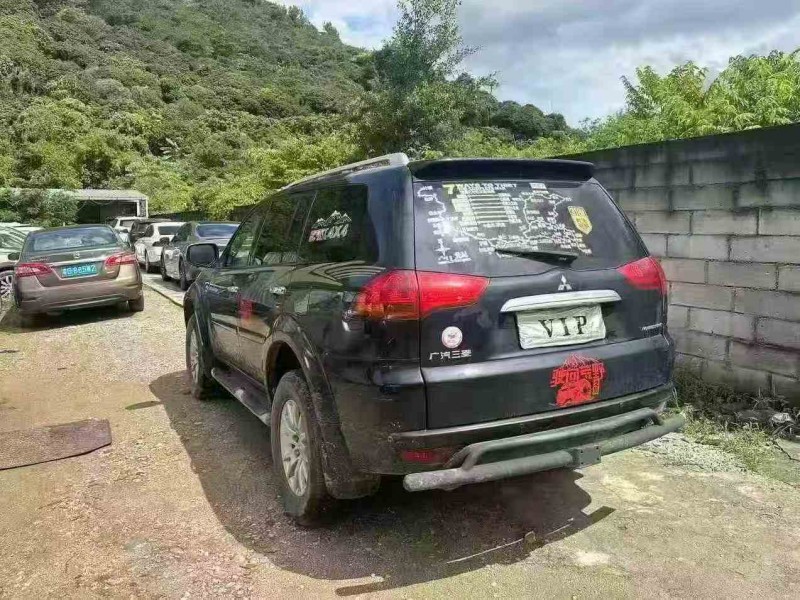 深圳16年三菱帕杰罗·劲畅7