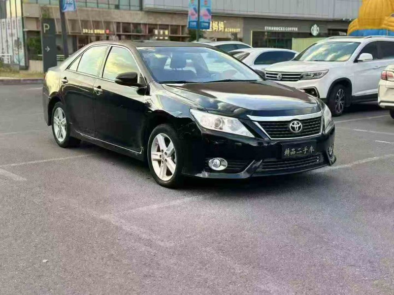 绍兴14年丰田凯美瑞2