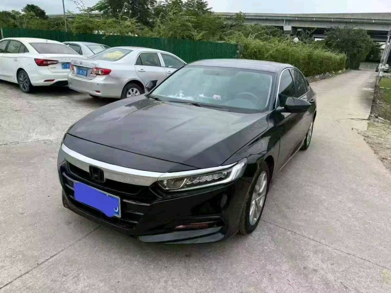 佛山21年本田雅阁3