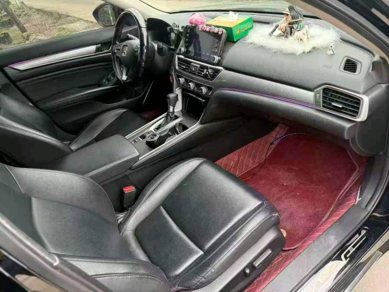 佛山21年本田雅阁4