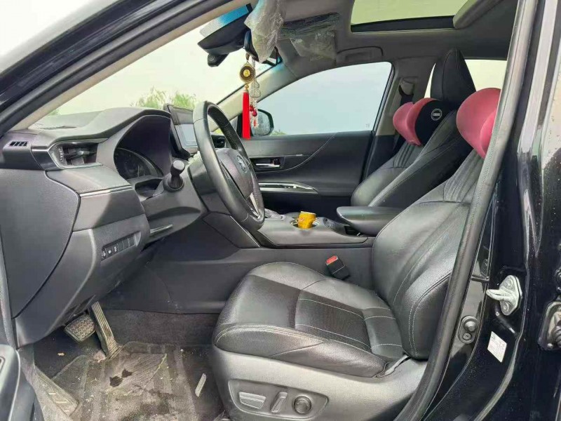 徐州22年丰田凌放8