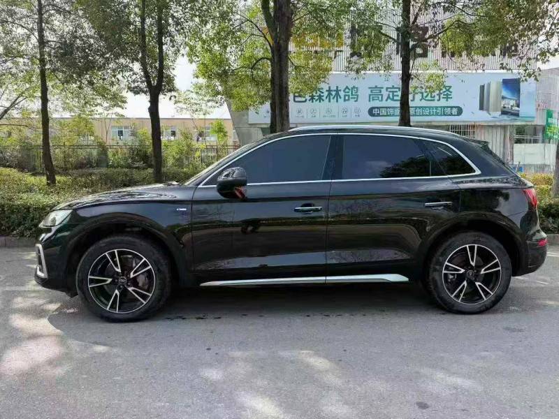 湘潭23年奥迪Q57