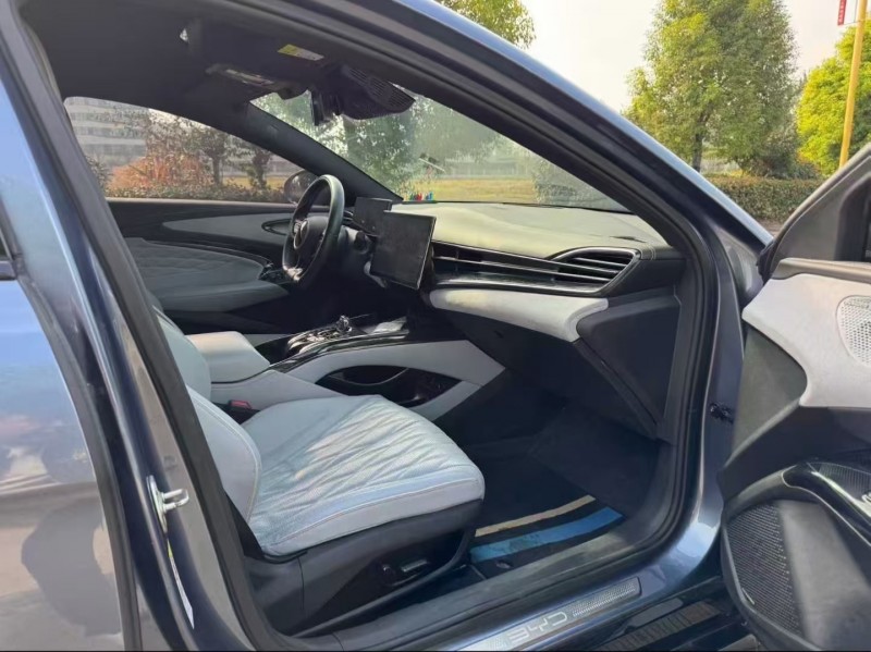 苏州23年比亚迪海豹6