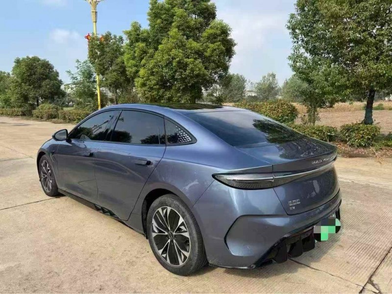 苏州23年比亚迪海豹9