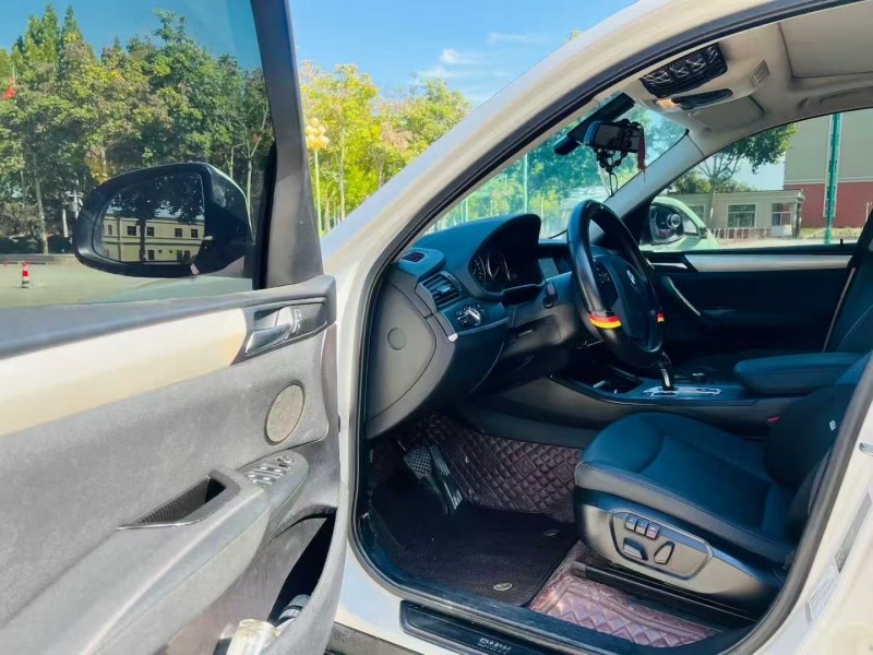 东营16年宝马X36