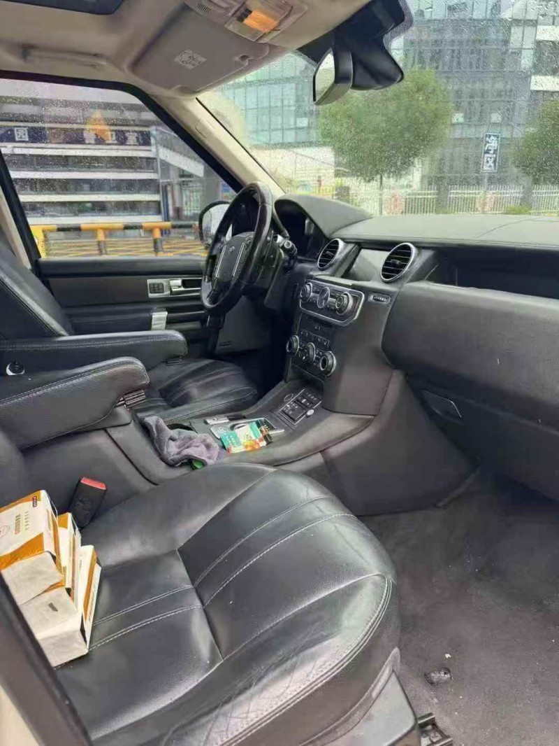 秦皇岛16年路虎发现6