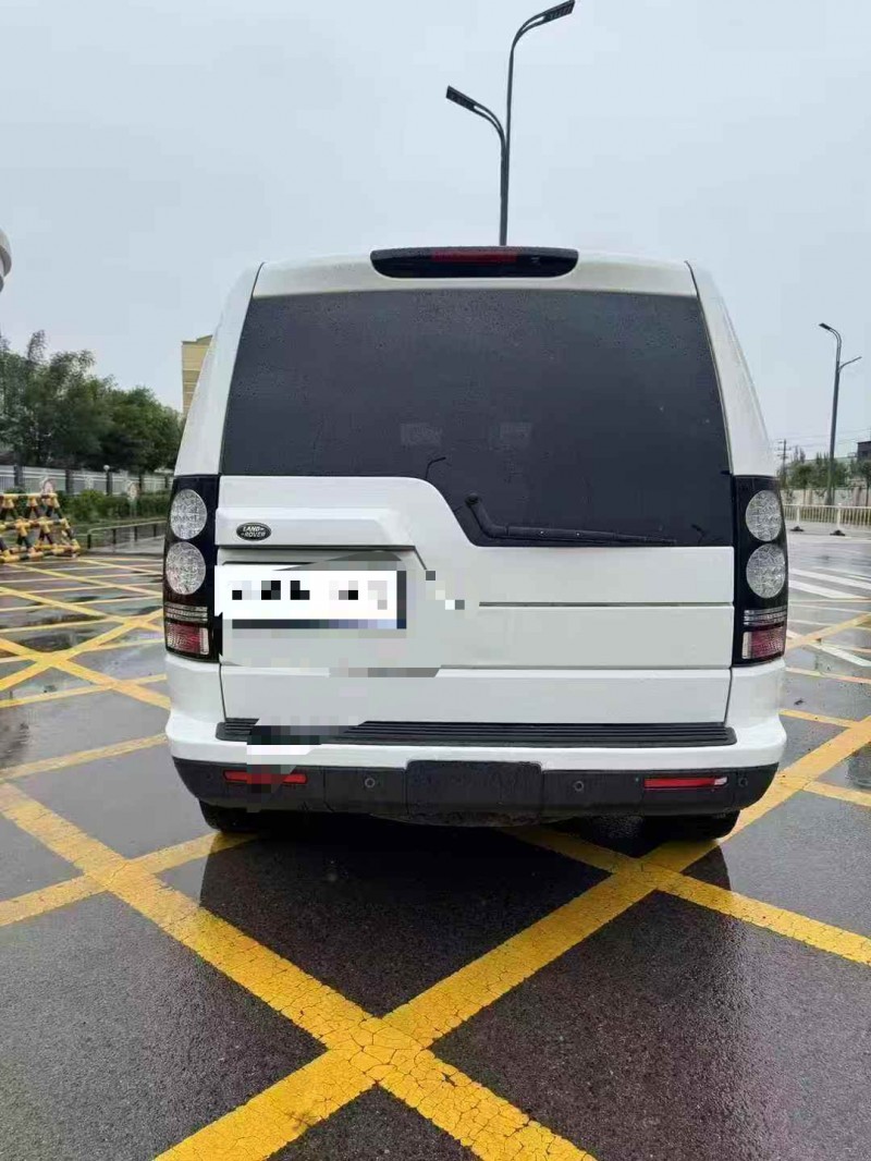 秦皇岛16年路虎发现9