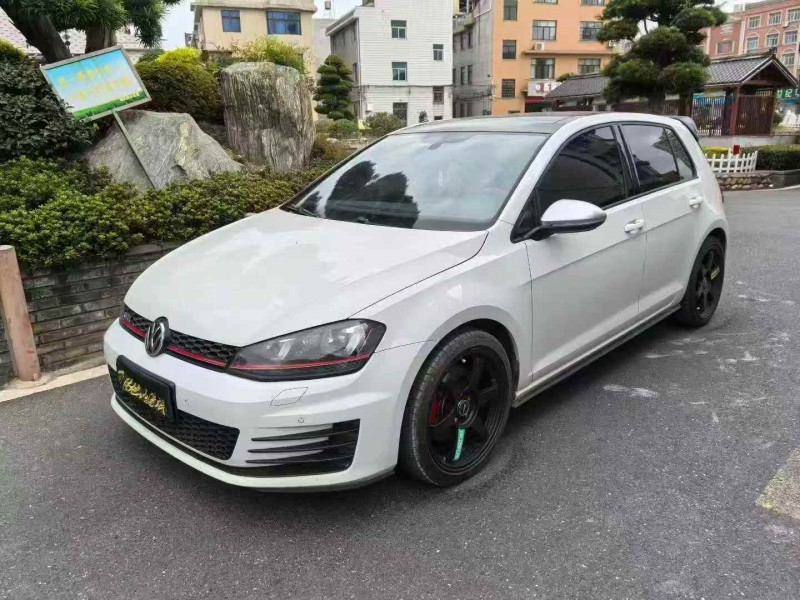 温州16年大众高尔夫2