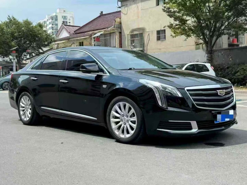 新余18年凯迪拉克XTS3