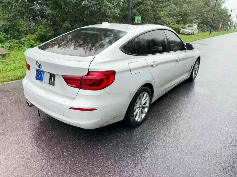 淮北17年宝马3系7