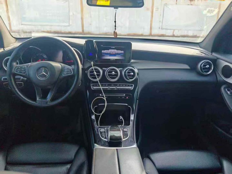 青岛17年奔驰GLC6