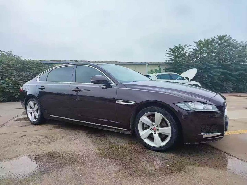 鹤壁18年捷豹XFL2