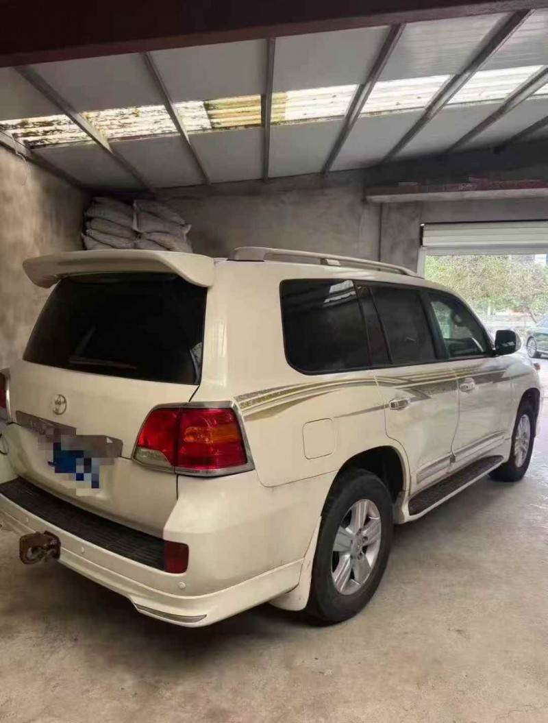 衡阳14年丰田兰德酷路泽4