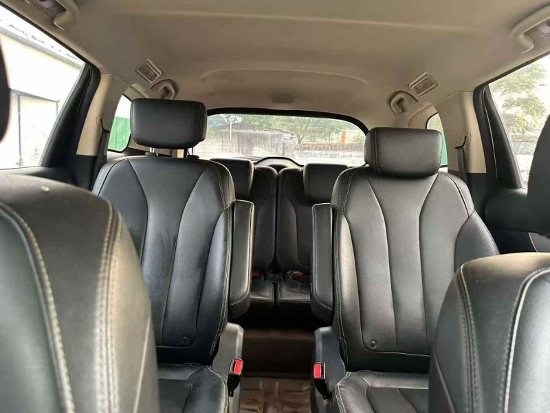 泰安21年比亚迪宋4